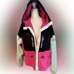 Under Armour Sz M -Summit -Rip stop sports Windrunner cropped jacket Pink Green